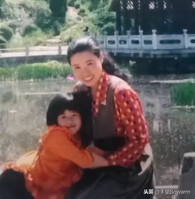 “我在为自闭症女儿奔波，你却让你妈吸雾霾”