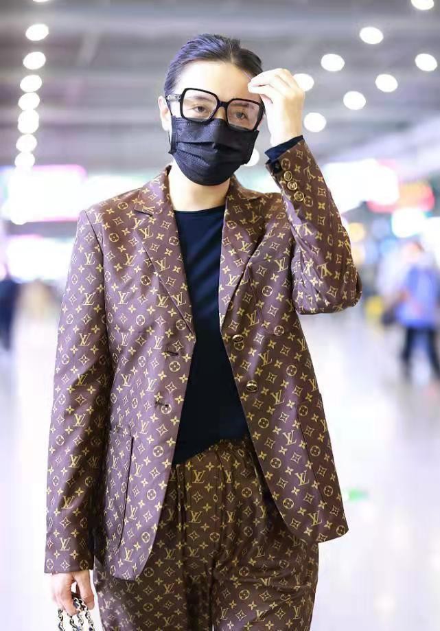 40岁宋佳职场装,宋佳lv套装多少钱