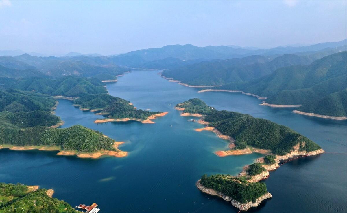 梅山水库被承包合法吗,水库偷鱼网