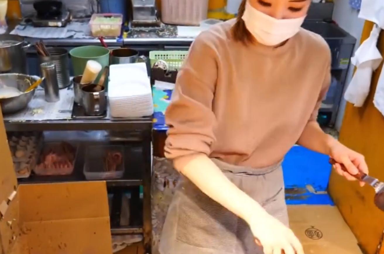 街头摆摊特色炒饭,广东街头不起眼的炒饭摊