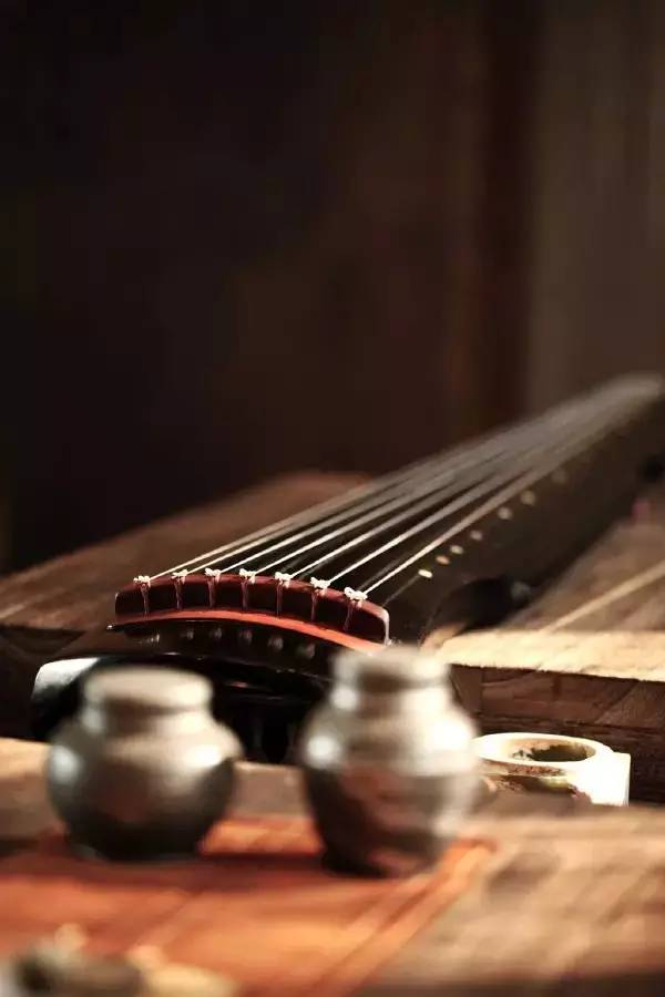 中国古琴十大名曲欣赏,中国古琴十大经典名曲古琴的种类