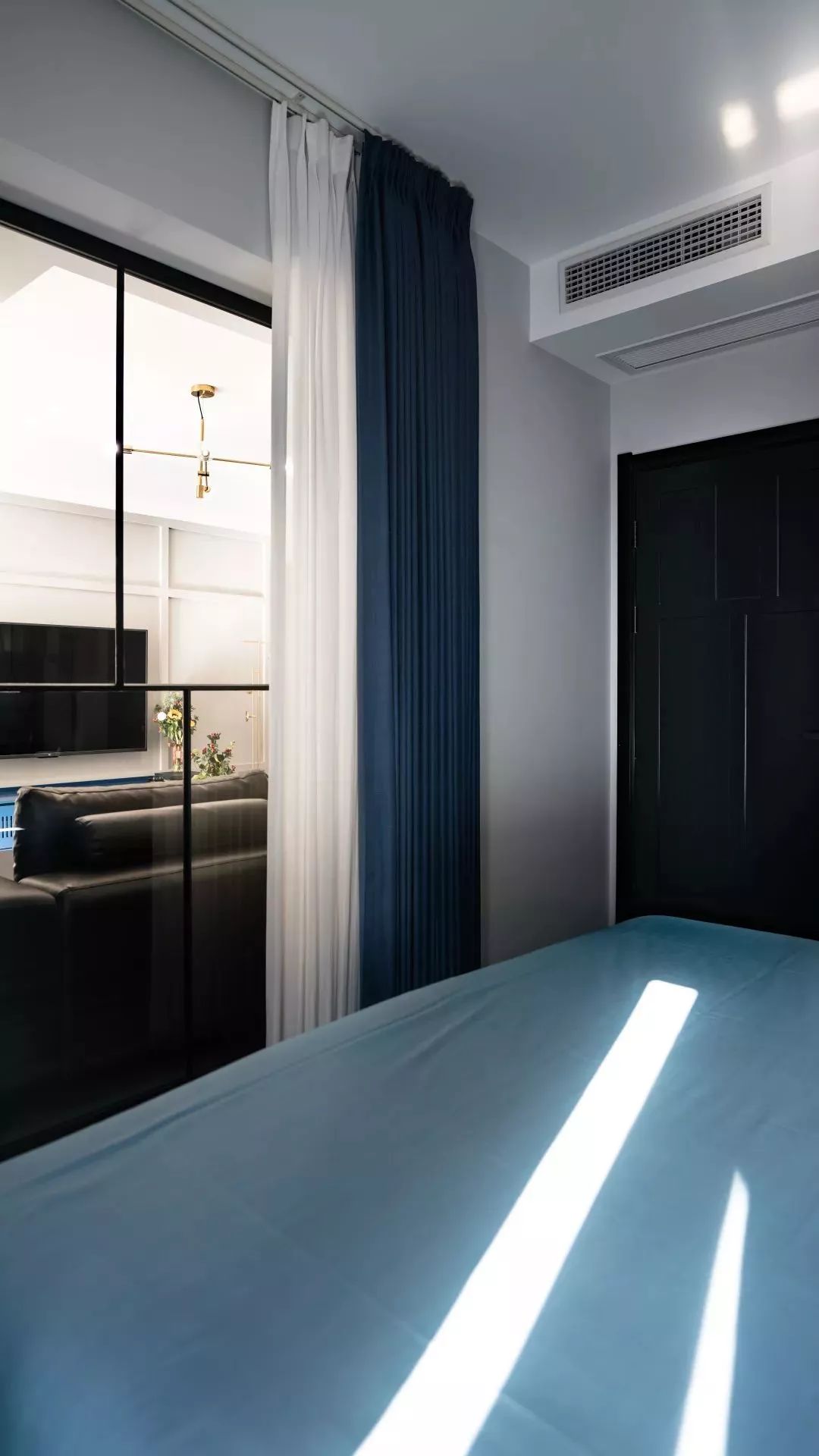 三室改四室玻璃隔断效果图,小房间玻璃隔断图片效果图