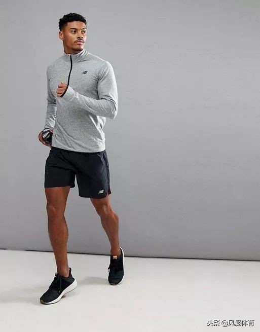健身肌肉男穿衣搭配图片,肌肉男在健身穿衣搭配