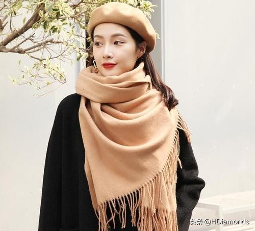 有肚腩该怎么穿衣服,小肚腩突出怎么穿衣搭配