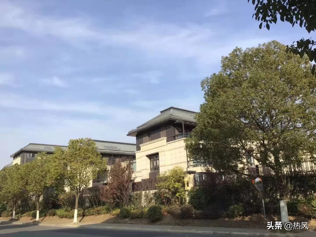 张家港暨阳湖一号住的人,张家港暨阳湖壹号住的人