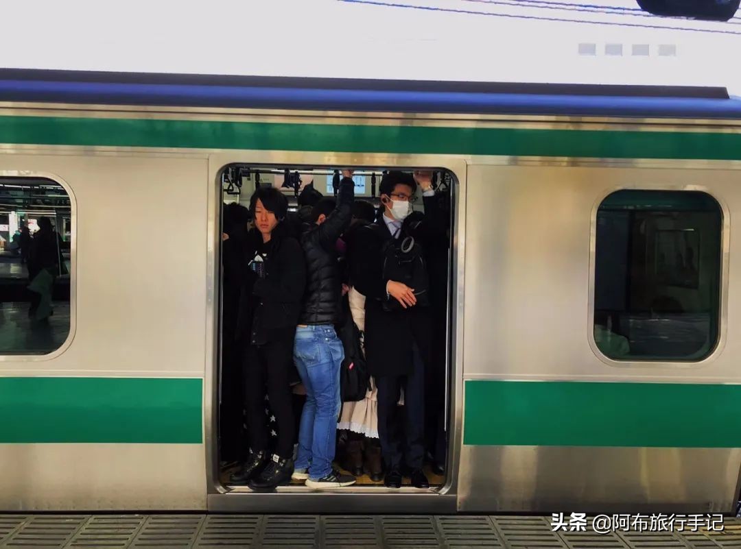 解谜东京都内交通：从下飞机开始，游客就得小心坐错车了