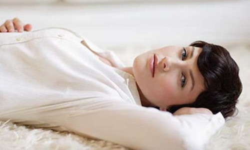 产后感觉宫颈掉出来了,牛产后掉子宫怎么治疗