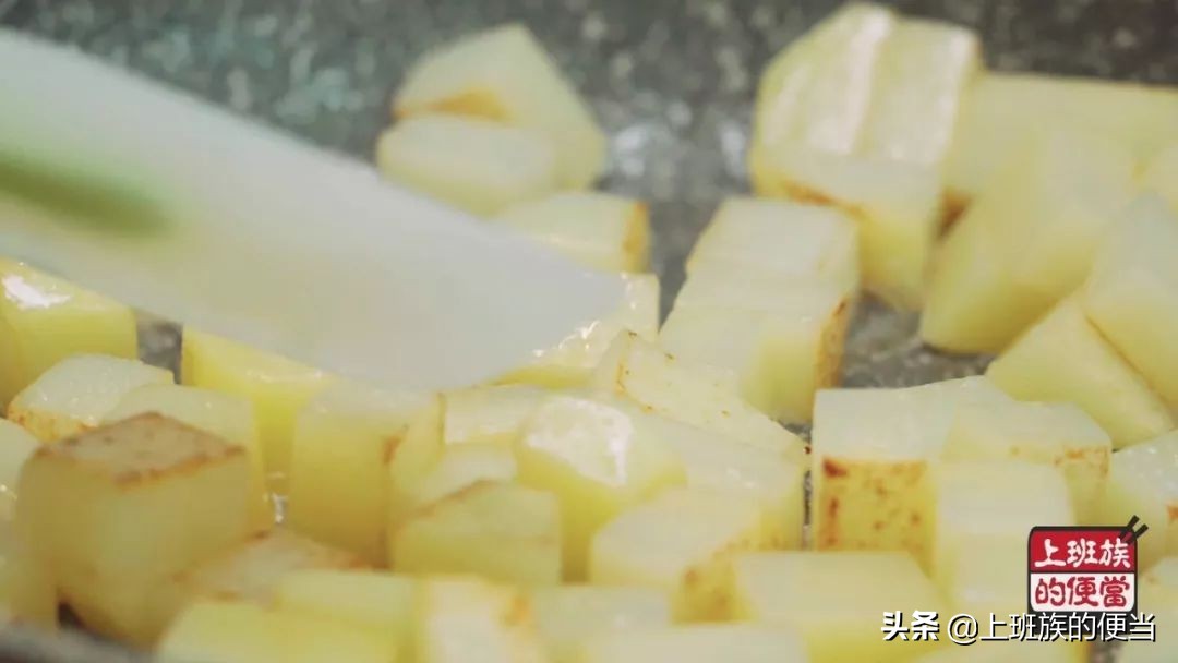 土豆简单易做又好吃的方法,土豆的第n种做法你学会了吗