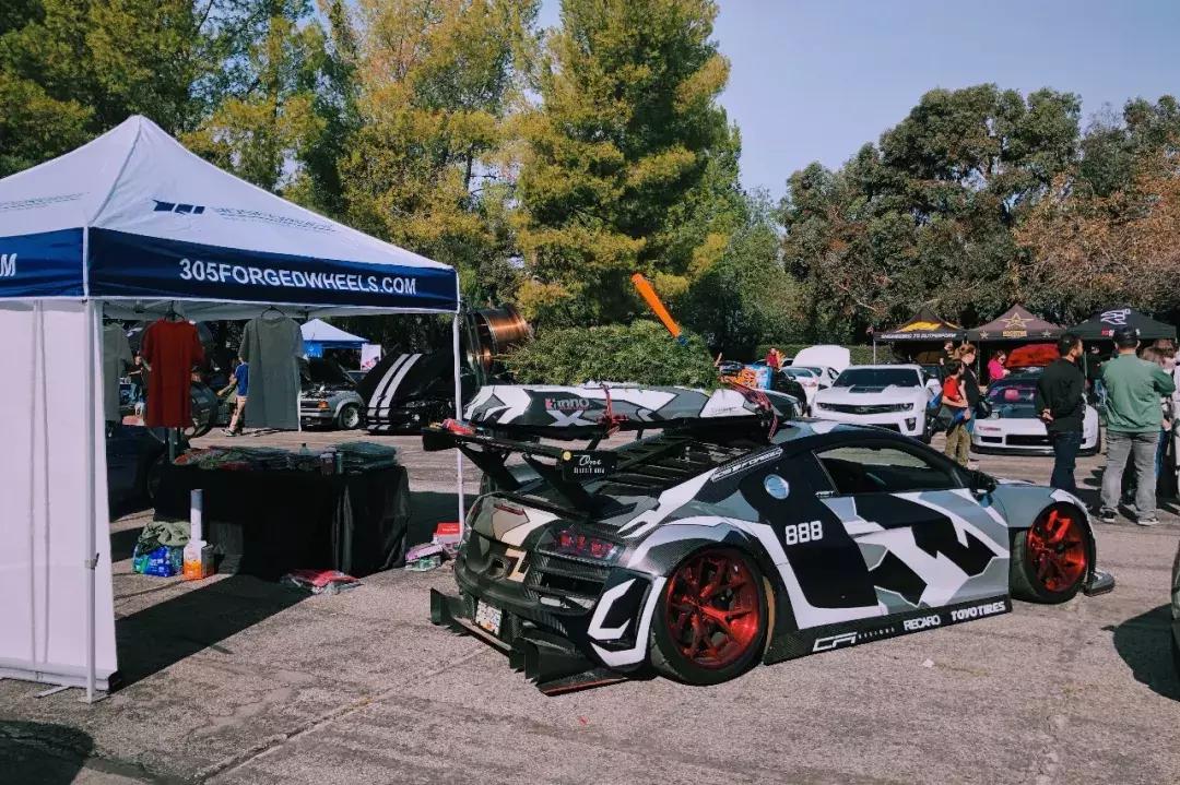 「给孩子一件玩具」305FORGED参加美国“Winterdrive”慈善聚会