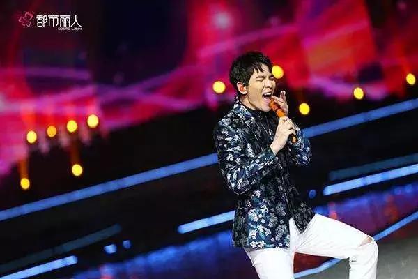 涓浗鍐呰。澶х帇璺岃惤绁炲潧,涓浗鍐呰。澶х帇杞扮劧鍊掍笅