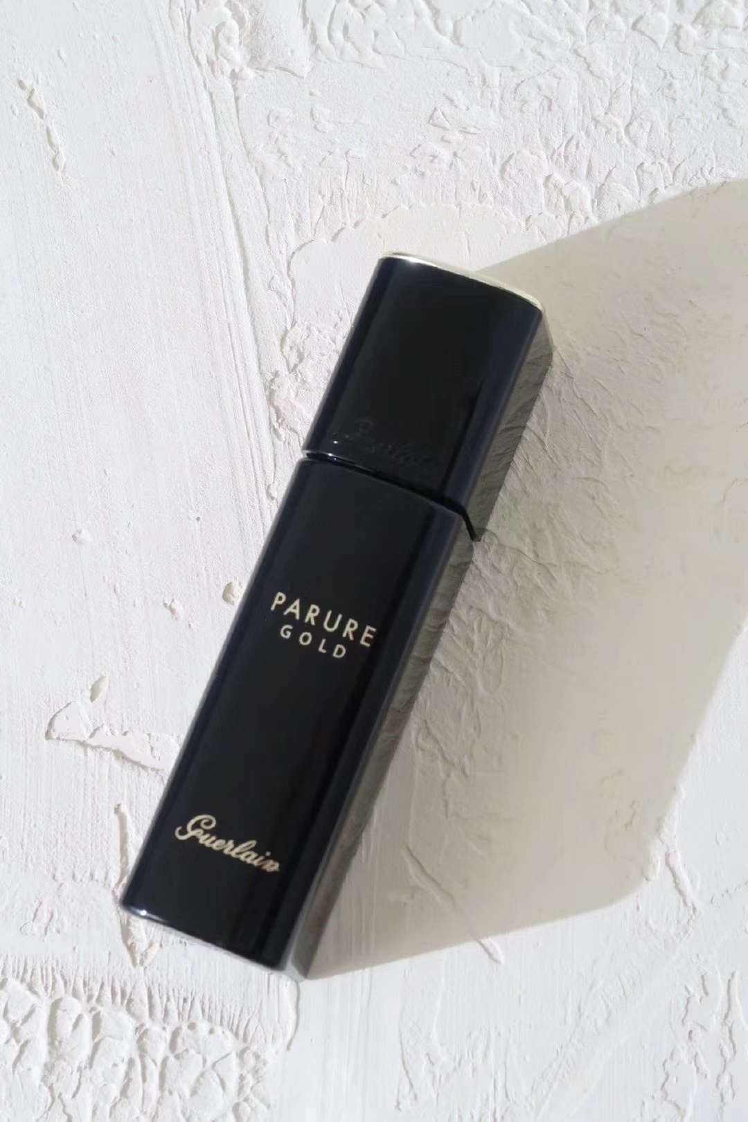 bobbibrown粉底液适合什么肤质,javindeseoul粉底液适合什么肤质