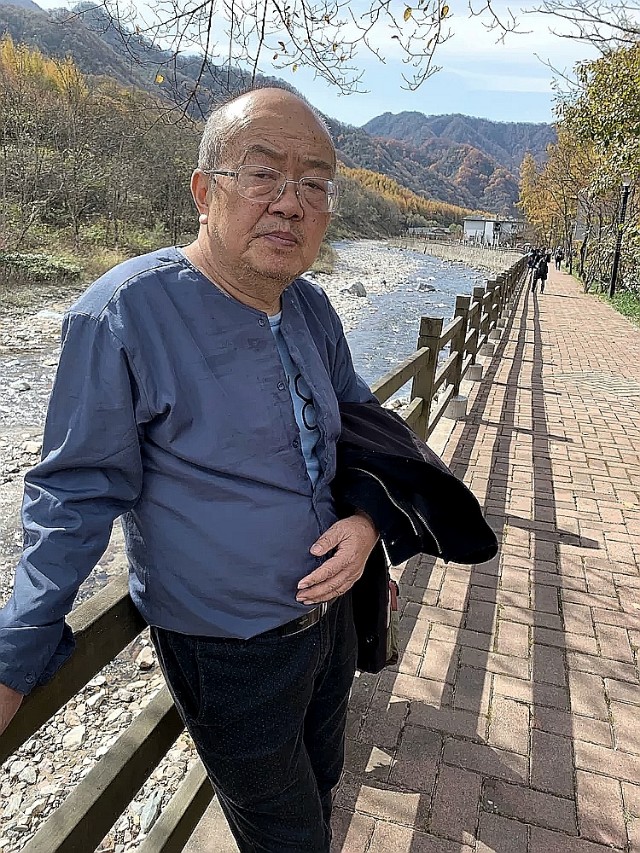 桃李不言下自成蹊今天大理人为他送行