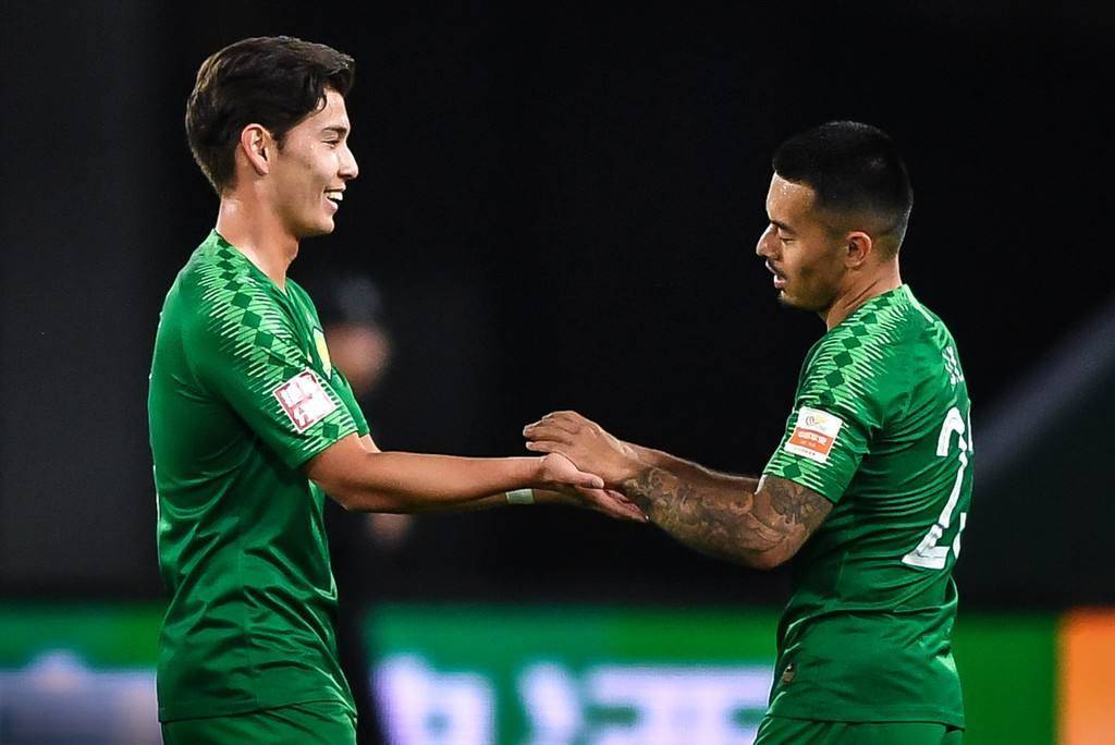 挪威98三杰球员,挪威三杰和哈兰德对比