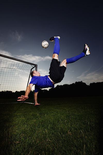 以球星命名的奖,以球星命名的足球技巧