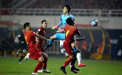 中国足球遗憾未能留洋的球员,中国足球需不需要归化