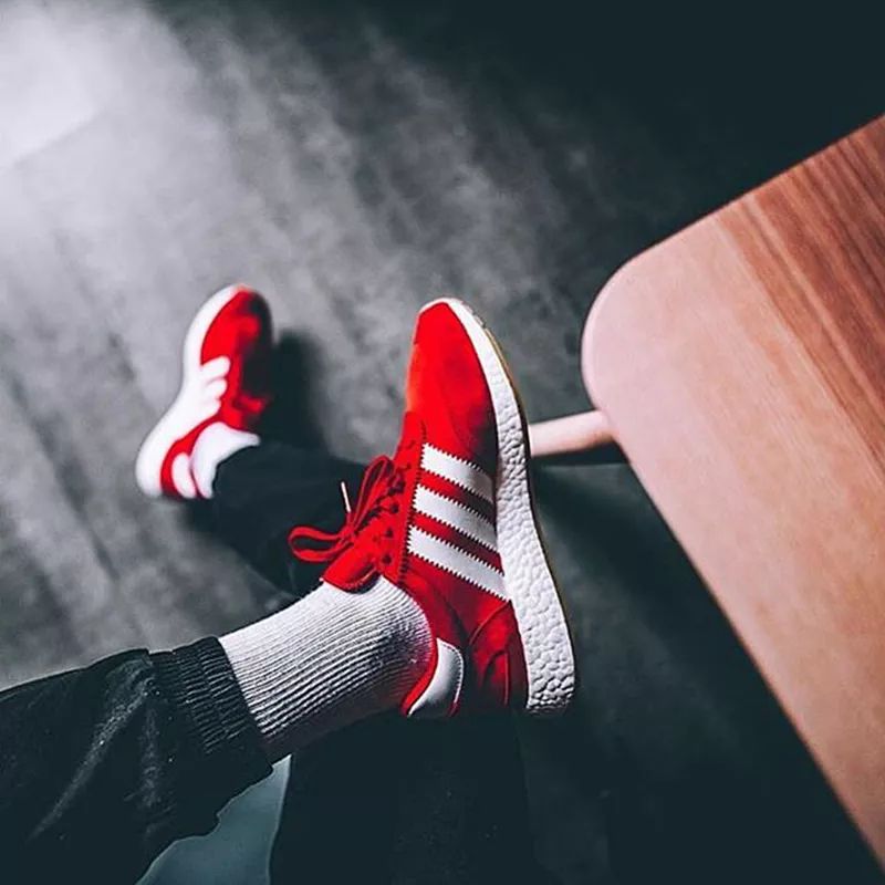 秋冬款adidas4d,adidas跑步鞋四年级