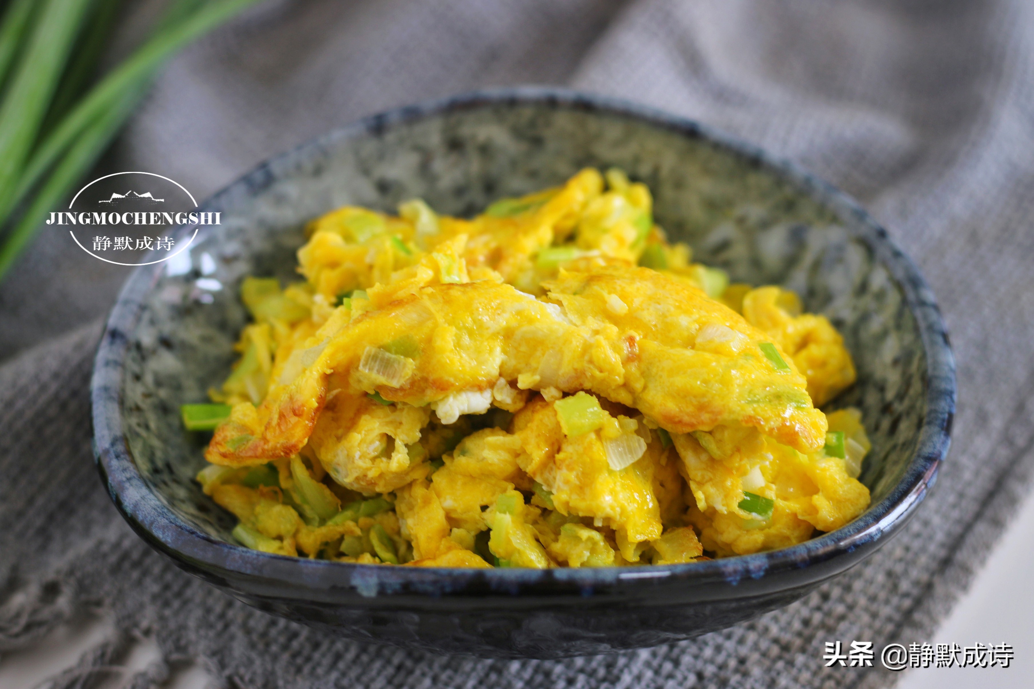 我家的鸡下蛋咯,我家的鸡下蛋