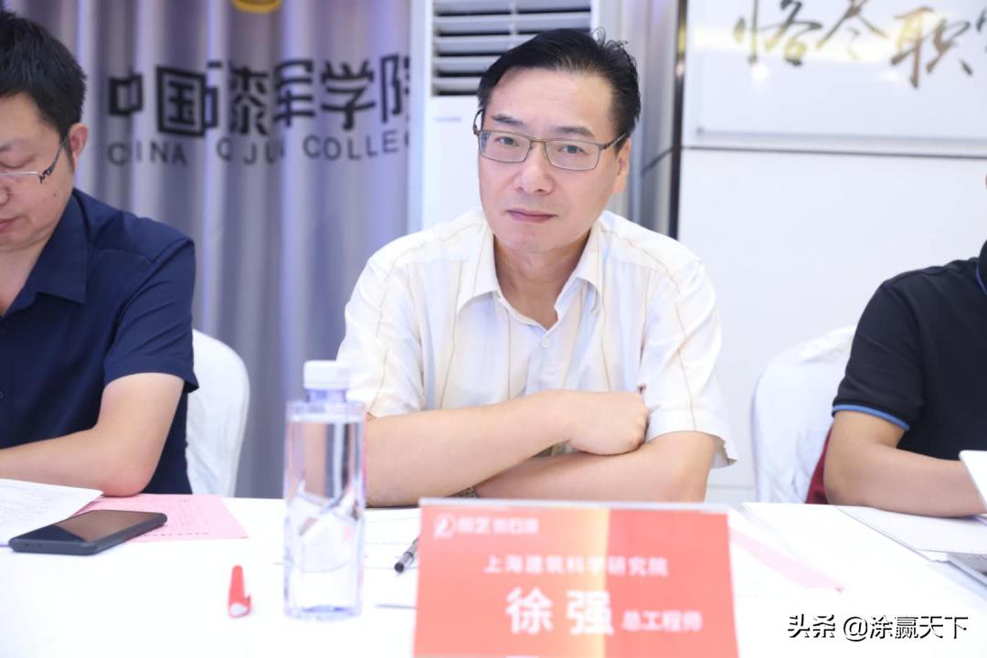 外墙仿石类涂料的国标,水性多彩仿石涂料与水包砂哪个好