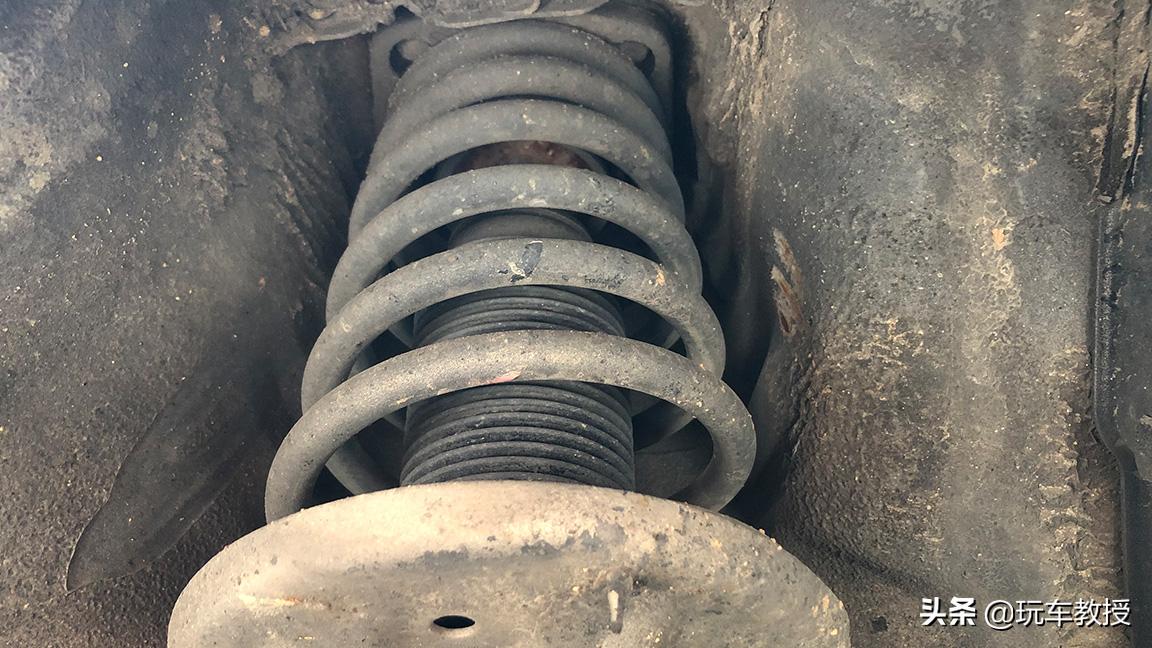 开了10年的丰田车没大毛病，3毛钱一公里花销你敢信？