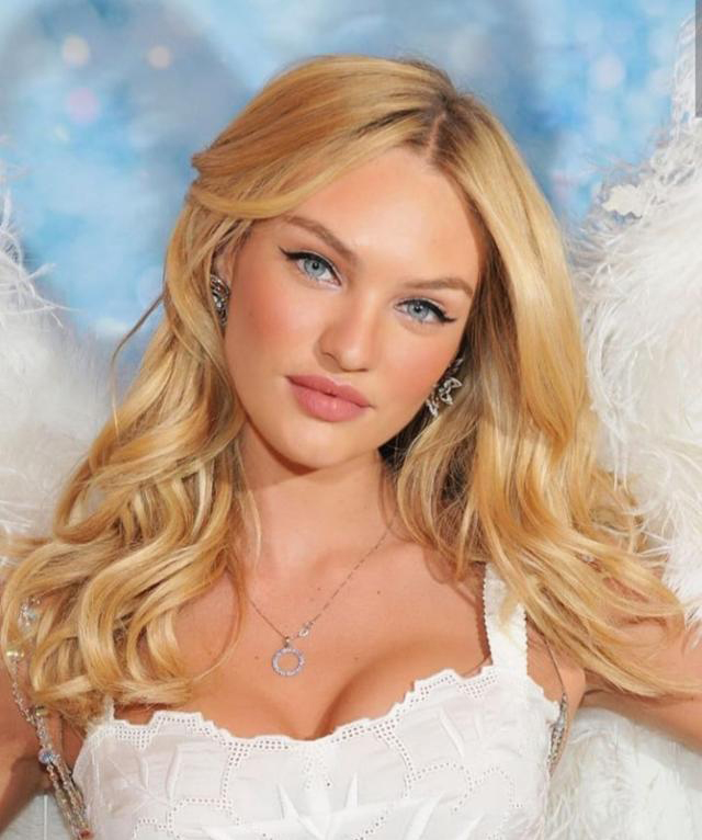 维密超模糖糖蓝色眼睛,维密超模糖糖最新写真