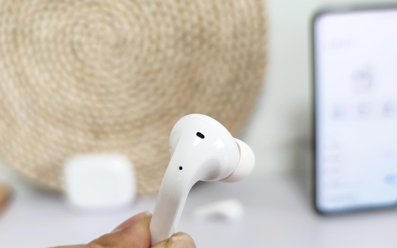 一款更懂你的耳机，小爱同学+超长续航，紫米PurPods开箱