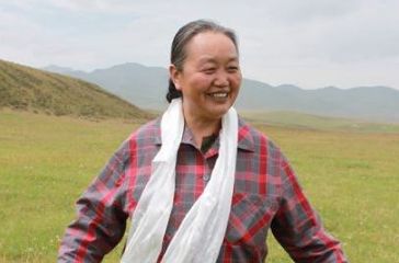 中国首富马化腾创业,许家印和马化腾哪个强