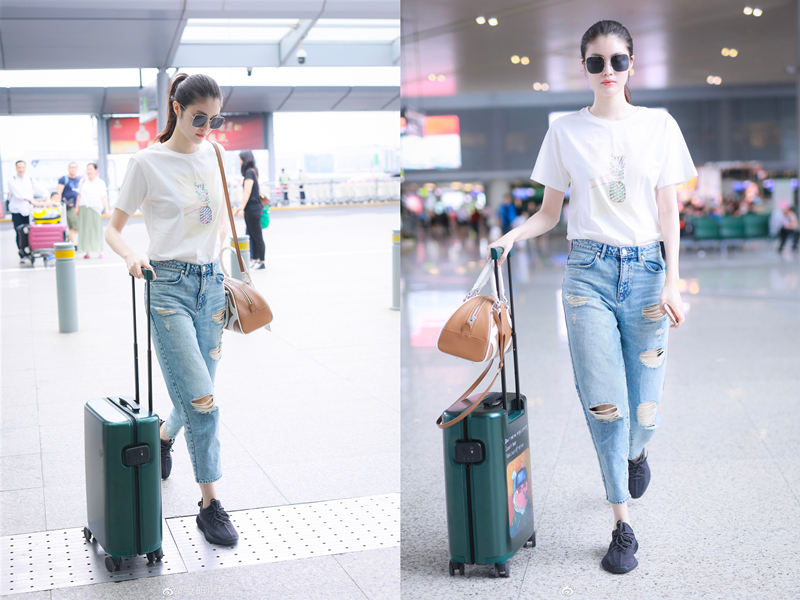 何穗高清美女照片,何穗图片大全气质美女