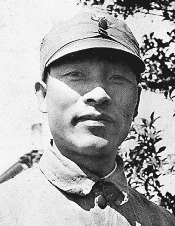 彭雪枫：抗战牺牲高级将领，毛*东泽**称他是虎胆英雄，遗腹子是上将