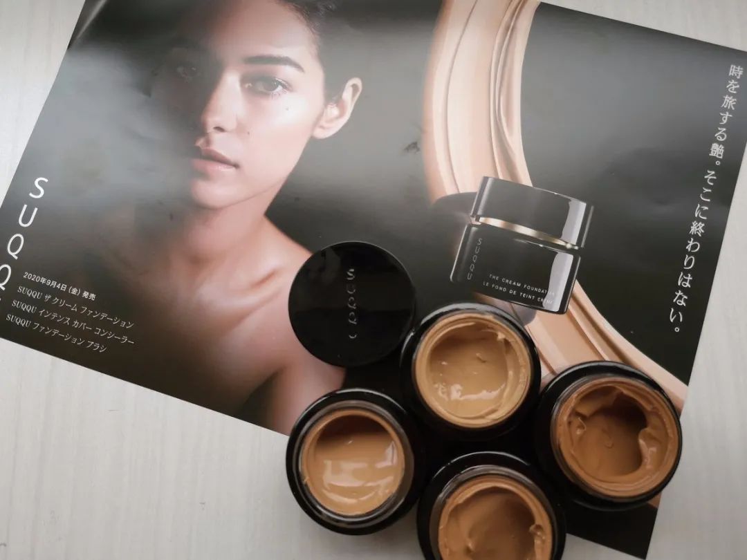 POLA、CPB、LADUREE、SUQQU，圣诞限定谁最丑