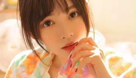 女人对你忽冷忽热的意思,一个女人对你忽冷忽热的表现