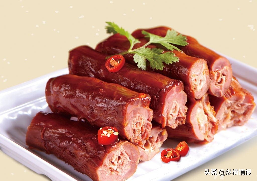 鸭货界第一品牌诞生，服务员偷学手艺，创业反超周黑鸭，坐拥百亿