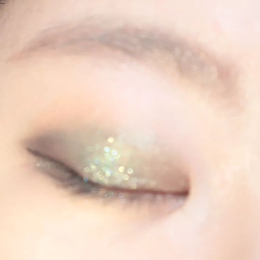 开箱各种各样的唇膏,gaga推荐彩妆工具