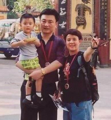 刘纯燕王宁爱情,王宁刘纯燕三十年