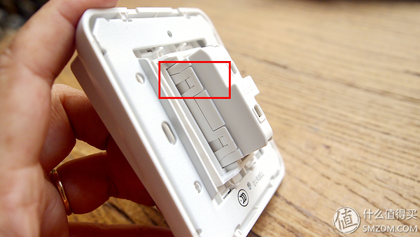 罗格朗开关插座内部结构如何组装,施耐德罗格朗西蒙哪个性价比高