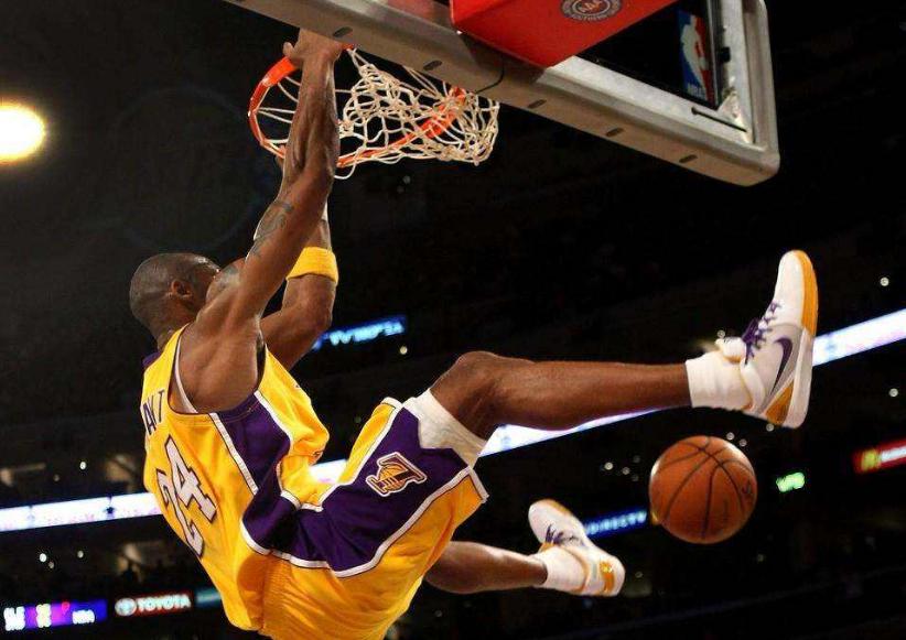 为什么这么多人炒aj球鞋,最近几年的aj球鞋