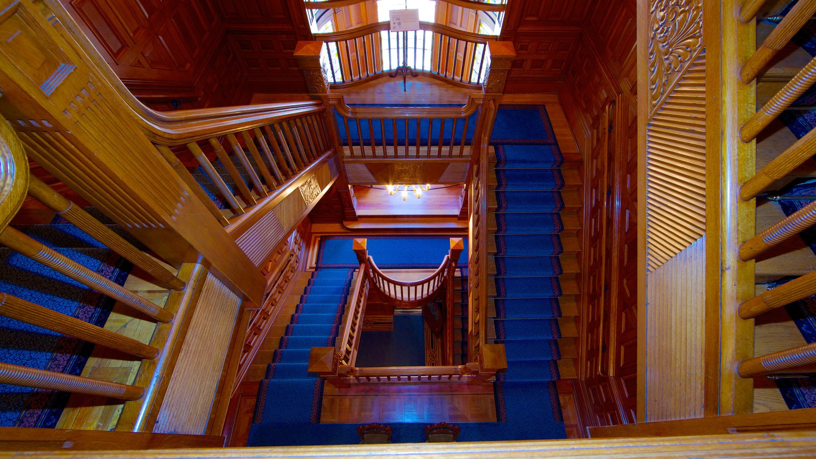 加拿大维多利亚市建筑典型代表,加拿大多伦多城堡