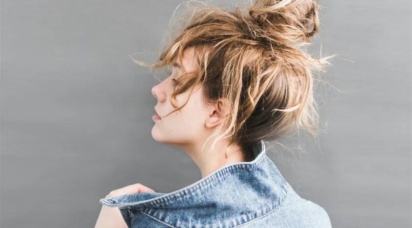 维生素e可以改善头发干枯毛躁,如何用维生素e养护秀发