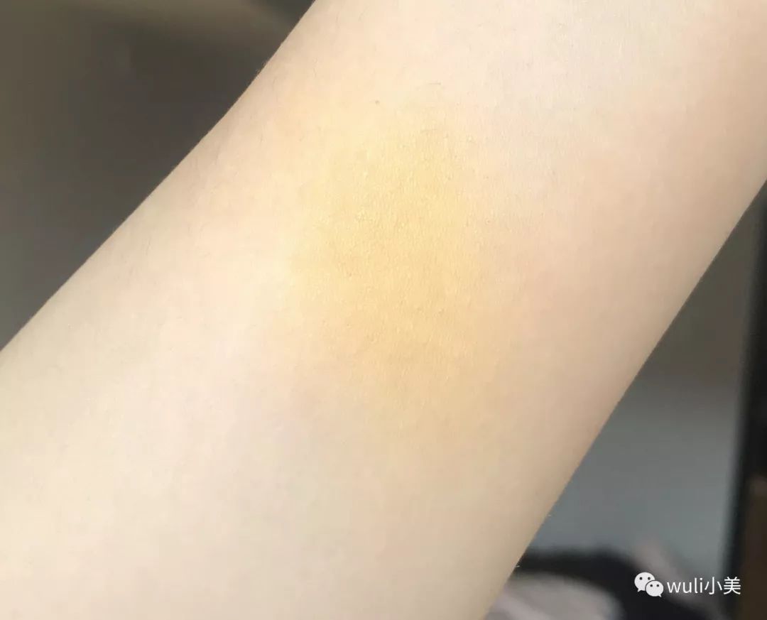 canmake腮红哪个色好看,canmake花瓣腮红03珠光和哑光