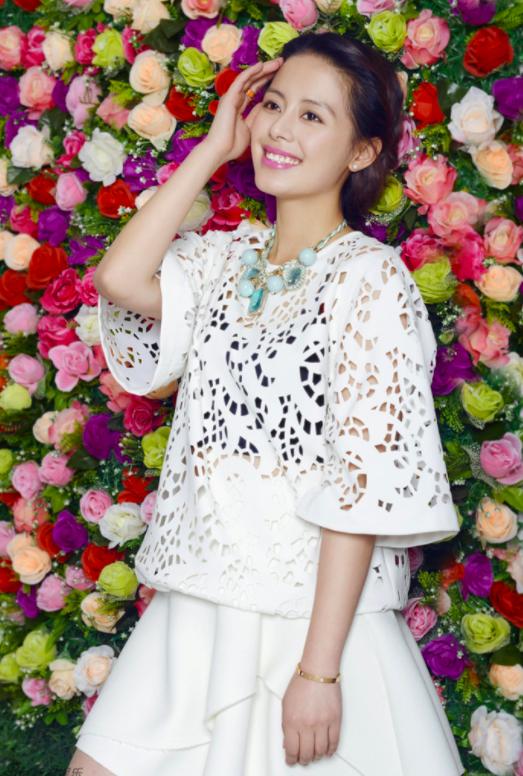 长得像宁静的主播,长得像宁静的人抖音