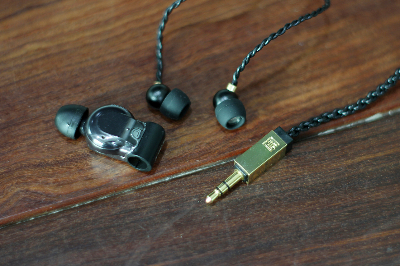 很有仪式感的耳机,精致耳机高级感