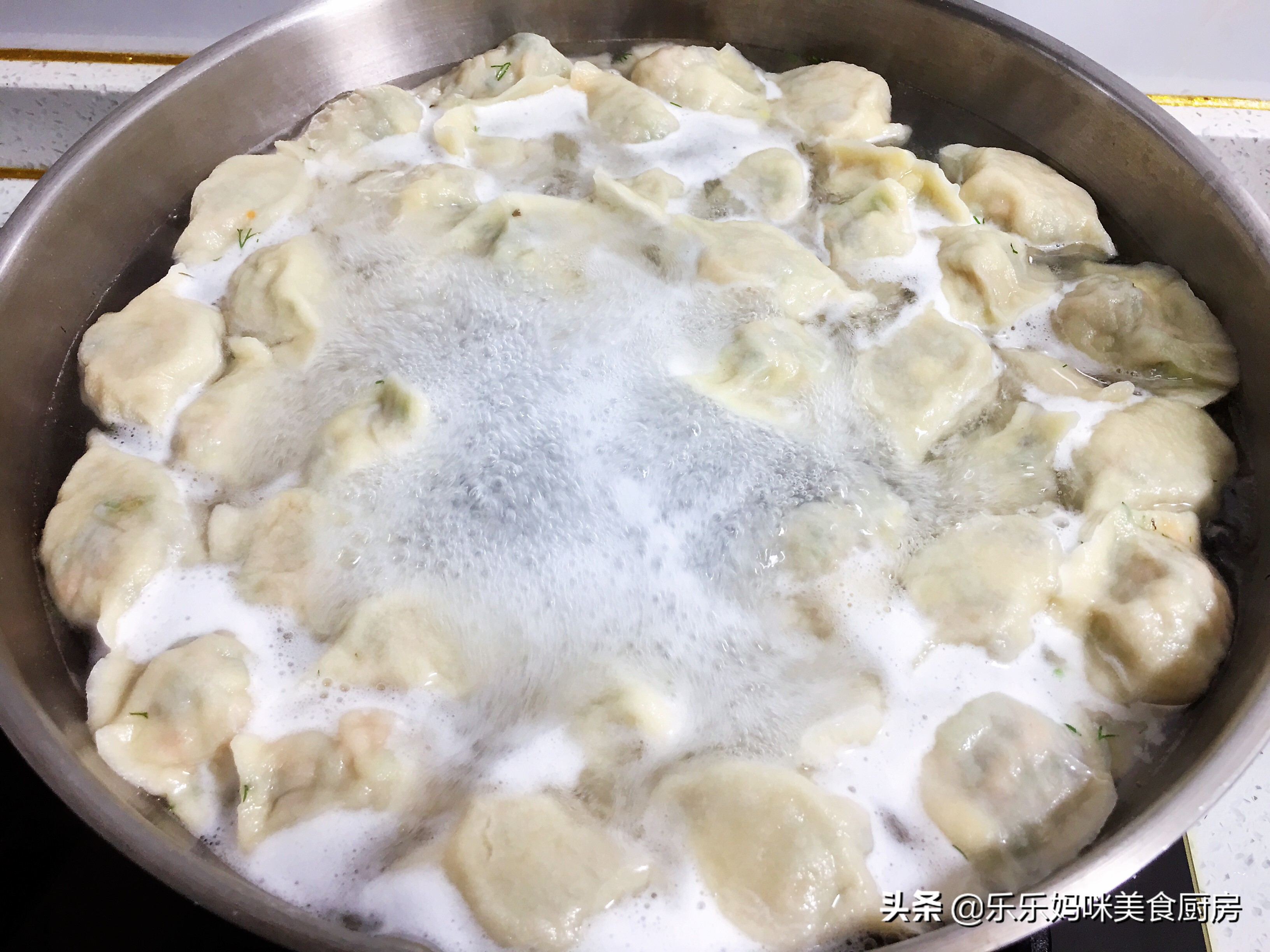 素饺子馅怎么调最好吃家常做法,素饺子什么馅好吃又简单做法