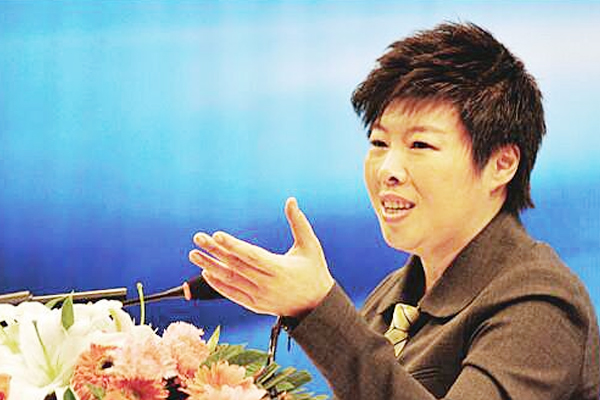 于丹讲论语学而不思则罔,朱维铮谈于丹完整视频