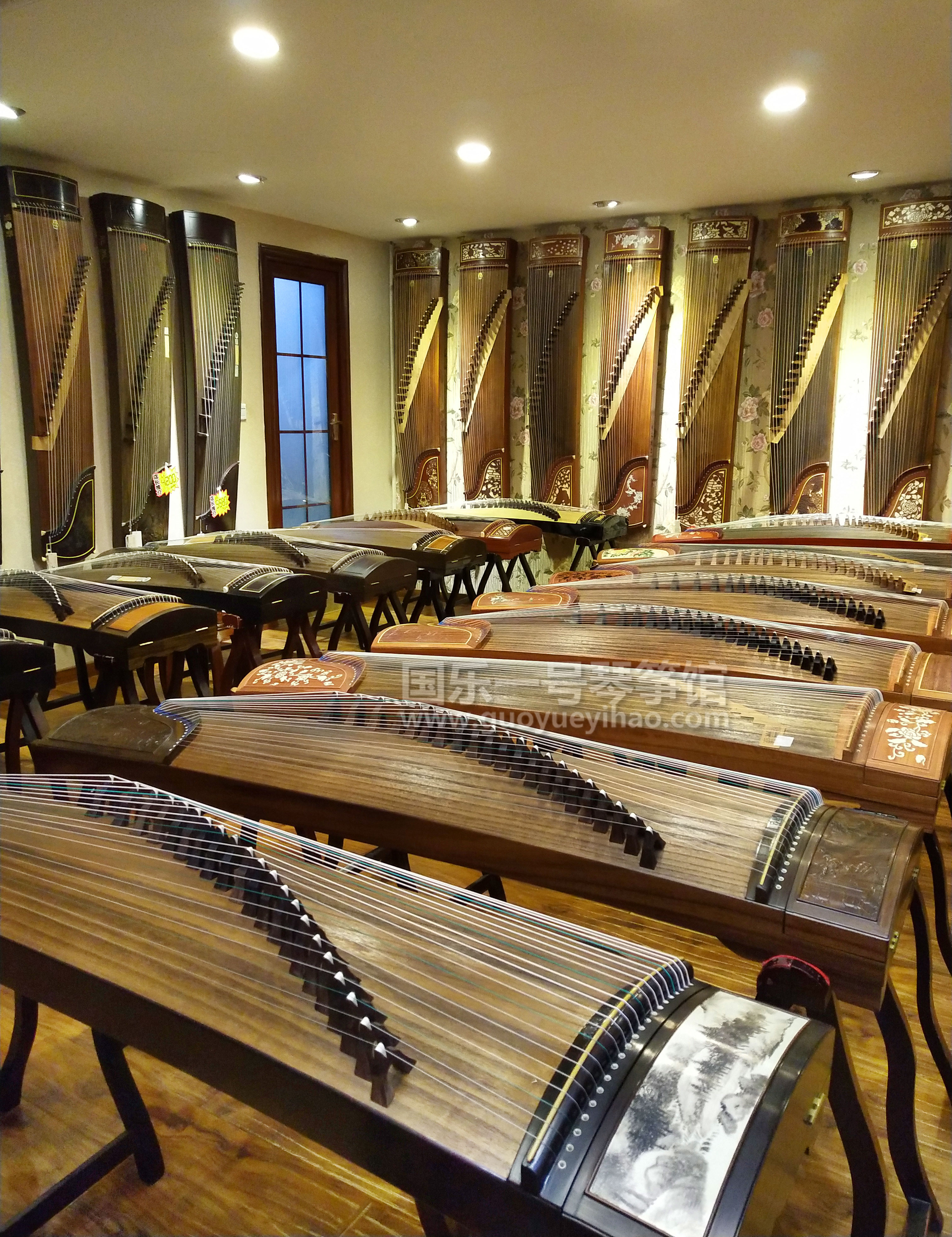 古筝初学选什么调,初学古筝买什么样的古筝最好