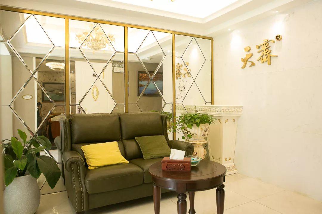 美背新款旗舰店,美背美容养生馆