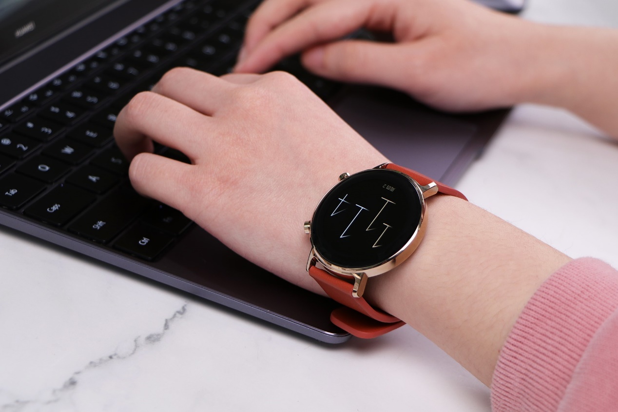 华为watchgt2曜石黑和赤霞橙,华为watchgt2时尚版上手效果