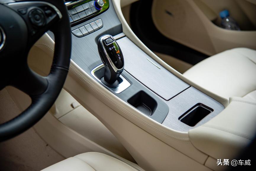 新款别克君越优缺点,2022款别克君越豪华版优缺点