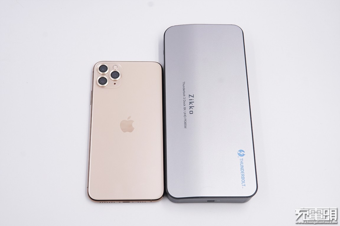 雷电三dp接口,雷电接口支持pd充电