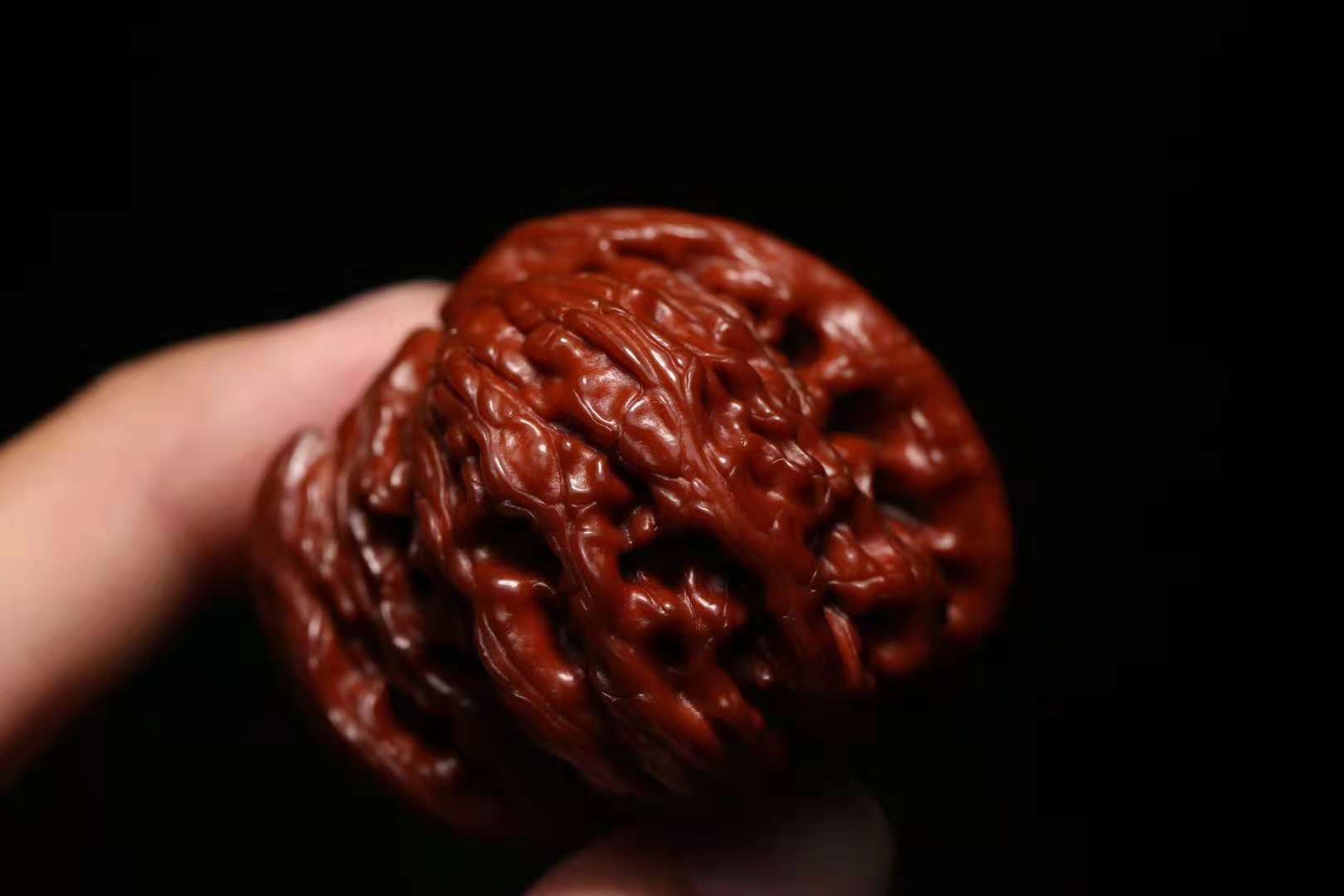 盘核桃的技巧和方法,盘核桃如何把核桃上的药味去除