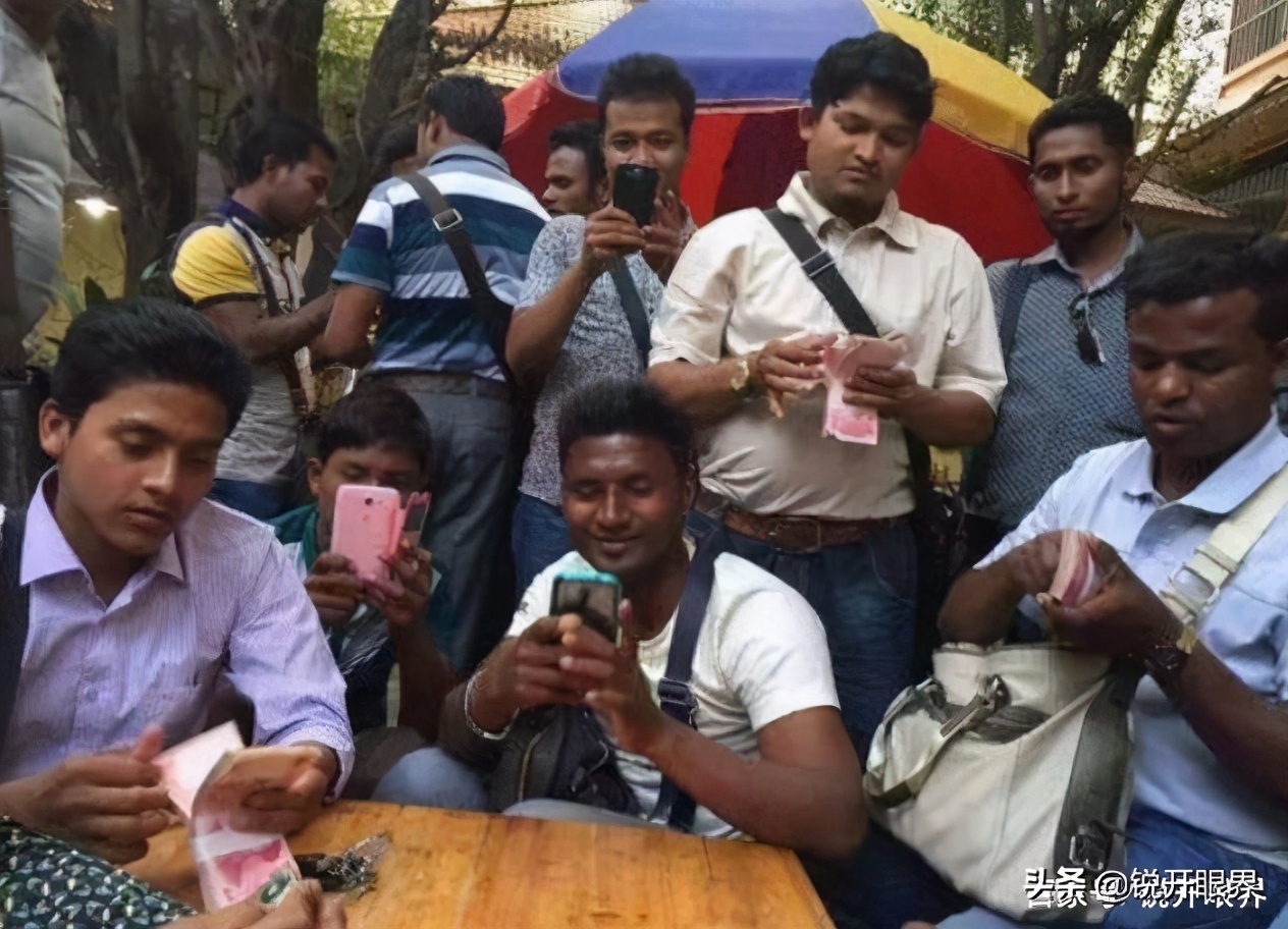 直播上卖翡翠便宜,直播的翡翠怎么那么便宜是真的吗