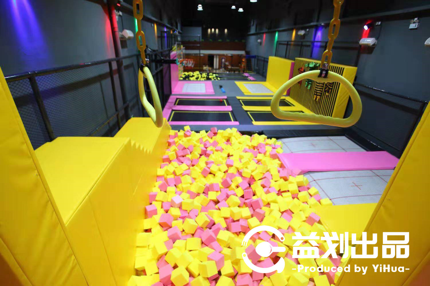 深圳室内网红蹦床主题乐园,沈阳浑南max蹦床主题公园